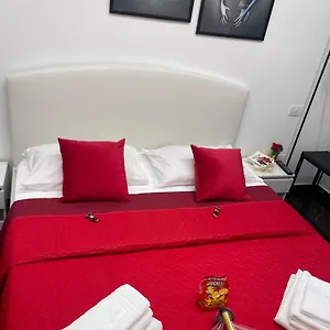 Lux House Airport Affittacamere